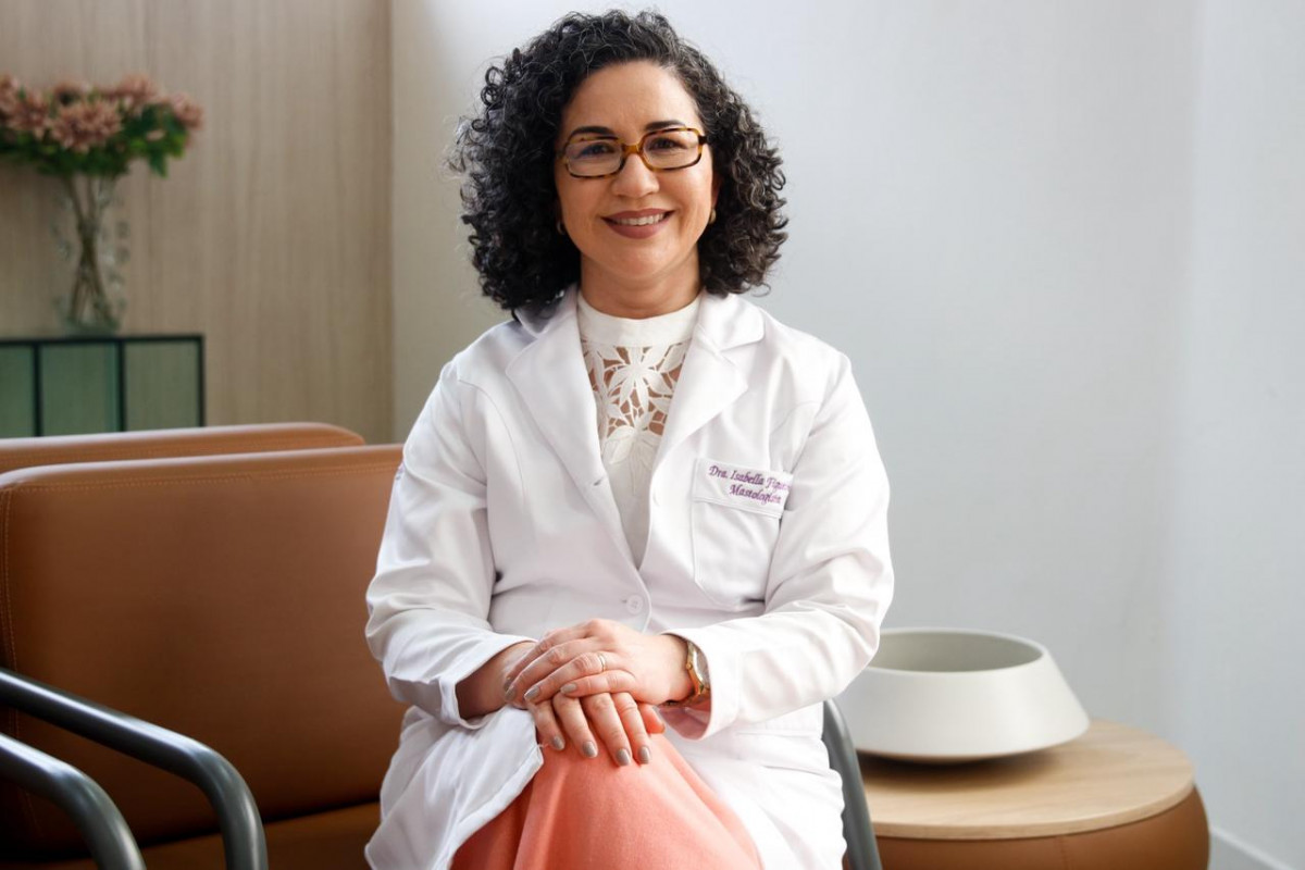 Com a evolução dos tratamentos para o câncer de mama, 90% das mulheres com diagnóstico inicial têm chance de cura, especialmente quando o tumor é descoberto precocemente, explica a especialista (Marina Torres/DP Foto) Com a evolução dos tratamentos para o câncer de mama, 90% das mulheres com diagnóstico inicial têm chance de cura, especialmente quando o tumor é descoberto precocemente, explica a especialista/Marina Torres/DP Foto