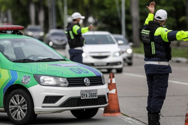 Agentes da CTTU estarão nos locais para orientar os motoristas  (Foto: CTTU)