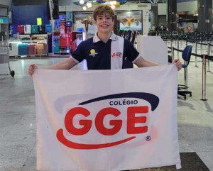 Vinícius Pimente foi destaque na competição: ganhou medalha de ouro e obteve a 6ª melhor nota geral na prova de matemática (Divulgação/Colégio GGE) Vinícius Pimente foi destaque na competição: ganhou medalha de ouro e obteve a 6ª melhor nota geral na prova de matemática/Divulgação/Colégio GGE