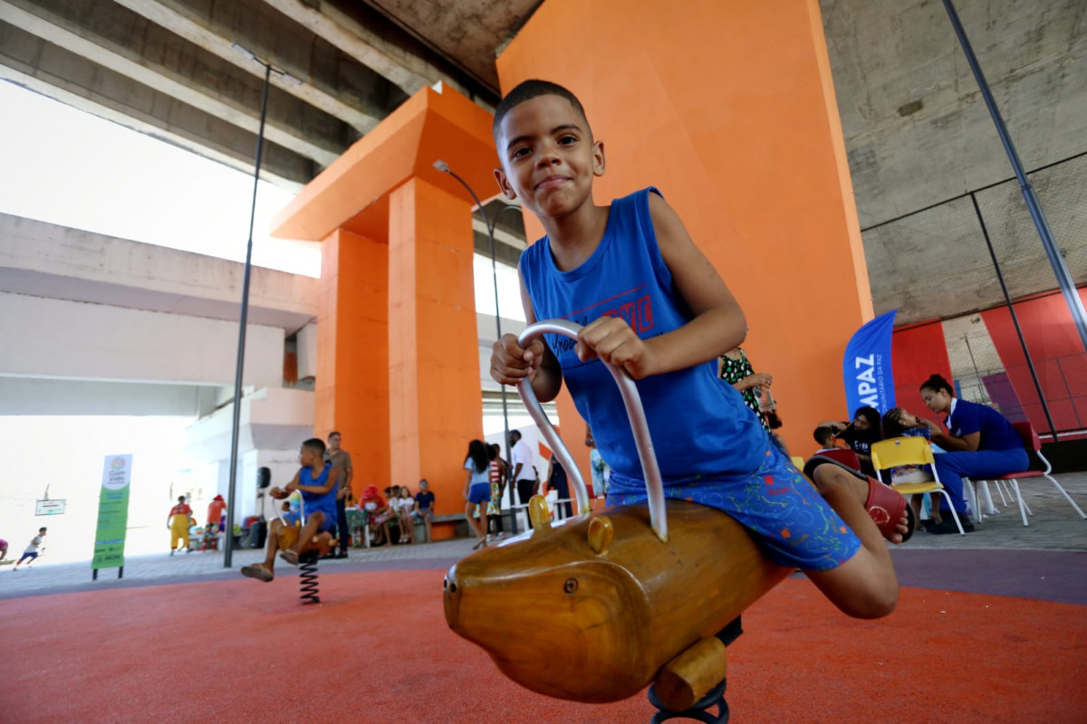 Comvida foi inaugurado sob Viaduto Capitão Temudo, na área central do Recife (Melissa Fernandes/ DP Foto)