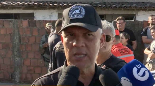 Delegado Sérgio Ricardo, do Departamento de Homicídios e Proteção à Pessoa (DHPP) (Reprodução de vídeo/TV Guararapes) Delegado Sérgio Ricardo, do Departamento de Homicídios e Proteção à Pessoa (DHPP)/Reprodução de vídeo/TV Guararapes