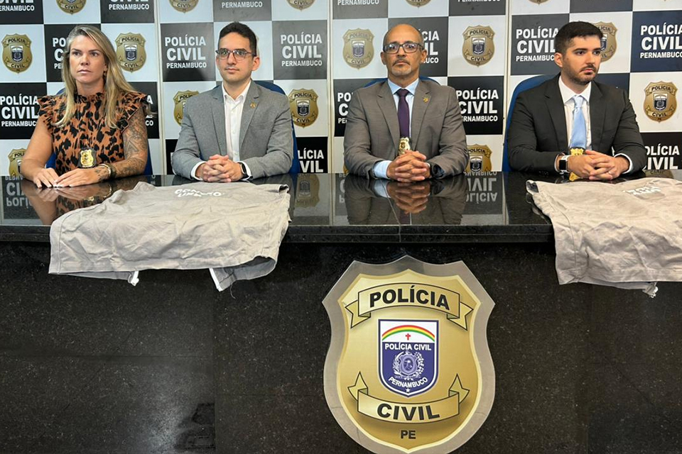 Polícia Civil detalhou investigação que levou às prisões dos suspeitos do assassinado de duas mulheres (DIVULGAÇÃO/PCPE) Polícia Civil detalhou investigação que levou às prisões dos suspeitos do assassinado de duas mulheres/DIVULGAÇÃO/PCPE