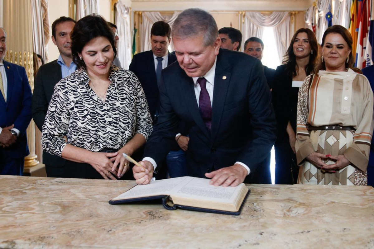 Paes Barreto inicia a agenda às 10h, vistoriando as obras da PE-061, na Mata Sul, depois irá às PEs 60 e 73, na mesma região (Marina Torres/DP) Paes Barreto inicia a agenda às 10h, vistoriando as obras da PE-061, na Mata Sul, depois irá às PEs 60 e 73, na mesma região/Marina Torres/DP