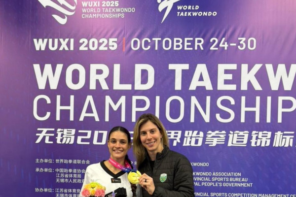 Maria Clara Pacheco e Natália Falavigna, campeãs mundiais de Taekwondo  (Divulgação/ Time Brasil) Maria Clara Pacheco e Natália Falavigna, campeãs mundiais de Taekwondo /Divulgação/ Time Brasil