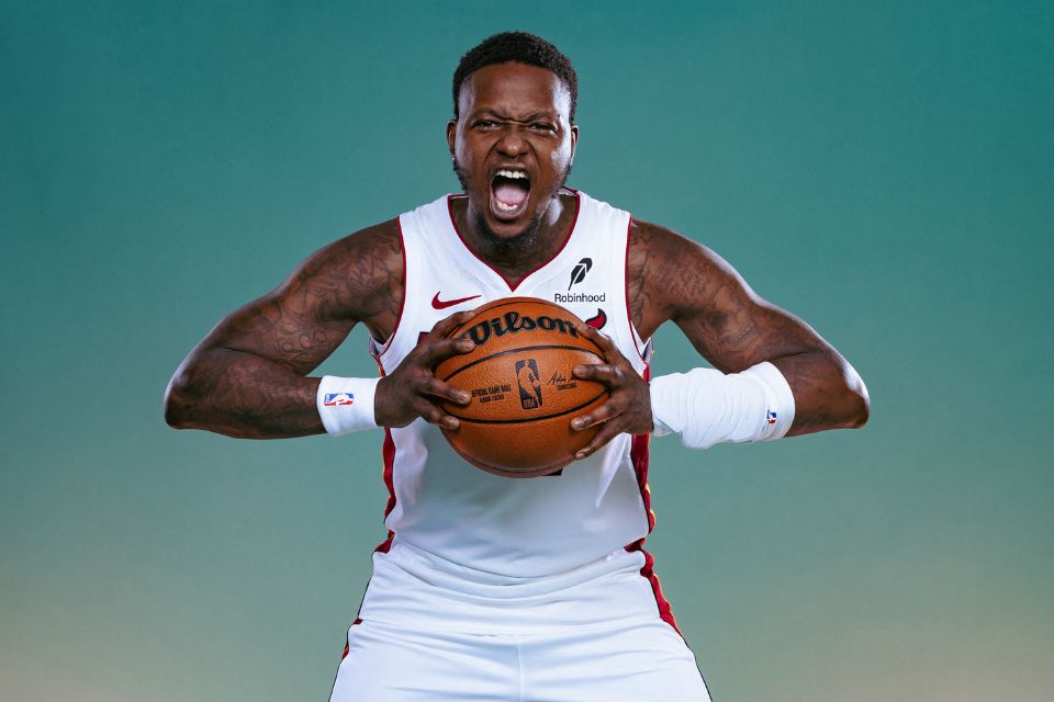 Terry Rozier, armador do Miami Heat e detido em esquema de jogo ilegal (CARMEN MANDATO / GETTY IMAGES NORTH AMERICA / GETTY IMAGES VIA AFP) Terry Rozier, armador do Miami Heat e detido em esquema de jogo ilegal/CARMEN MANDATO / GETTY IMAGES NORTH AMERICA / GETTY IMAGES VIA AFP