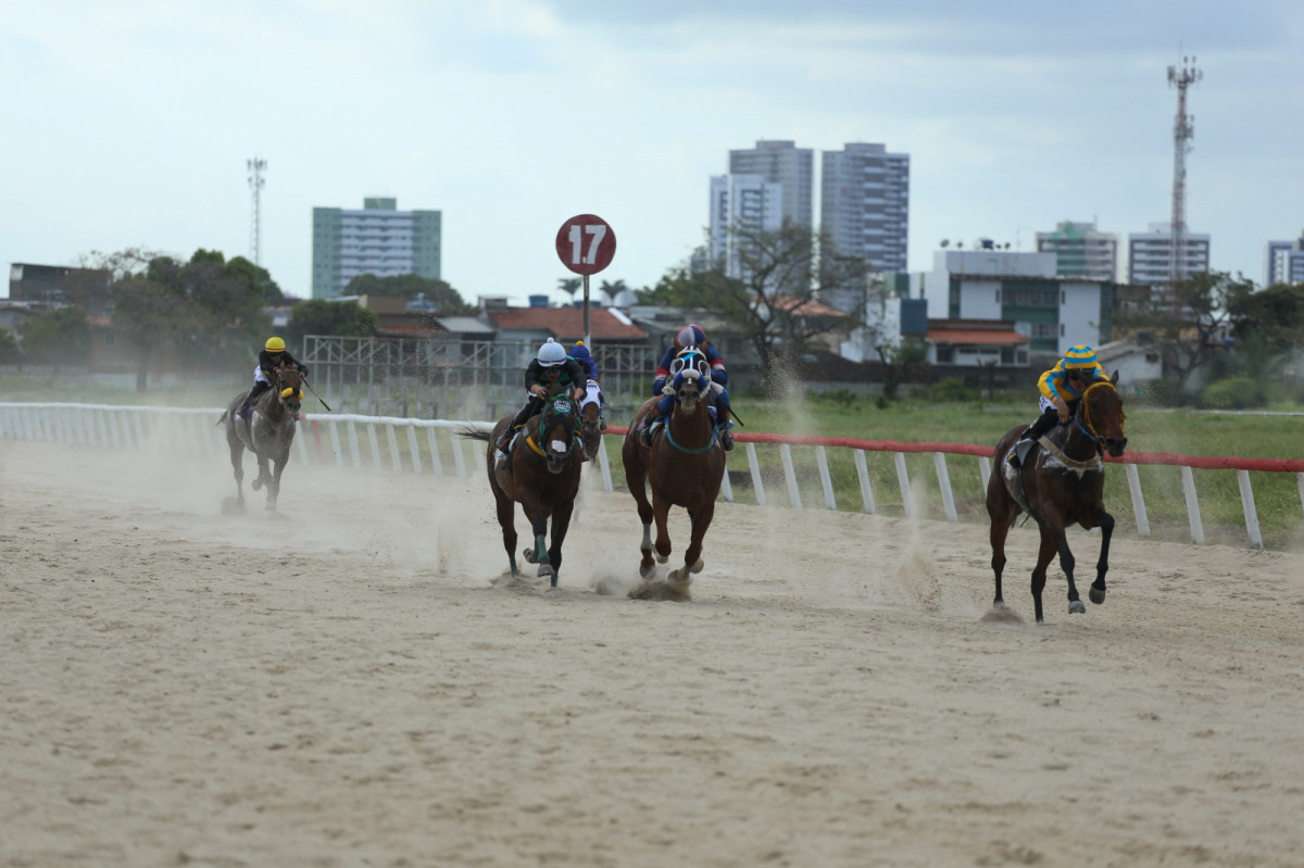 Bento Magalhães agitou o Jockey Club (Melissa Fernandes/DP)