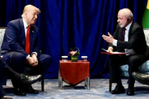 Encontro entre os presidentes Lula (PT) e Donald Trump, na Mal&aacute;sia