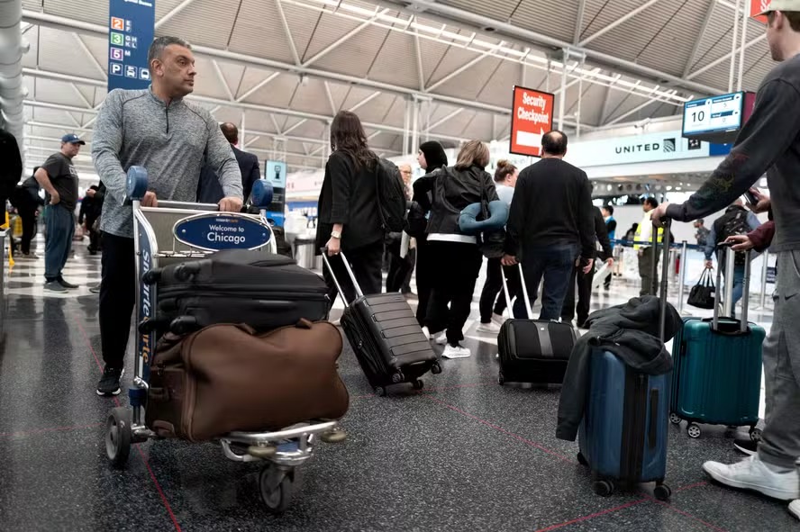 Aeroporto Internacional O'Hare, em Chicago, nos Estados Unidos (Scott Olson/Getty Images/AFP) Aeroporto Internacional O'Hare, em Chicago, nos Estados Unidos/Scott Olson/Getty Images/AFP