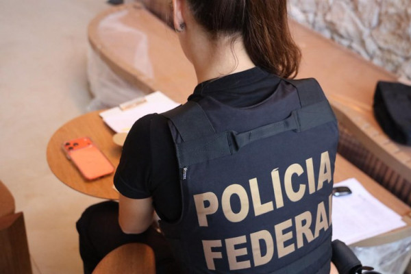 Polícia Federal deflagrou, na manhã desta quinta-feira (30), a segunda fase da Operação Magna Fraus (Foto: Divulgação/PF)