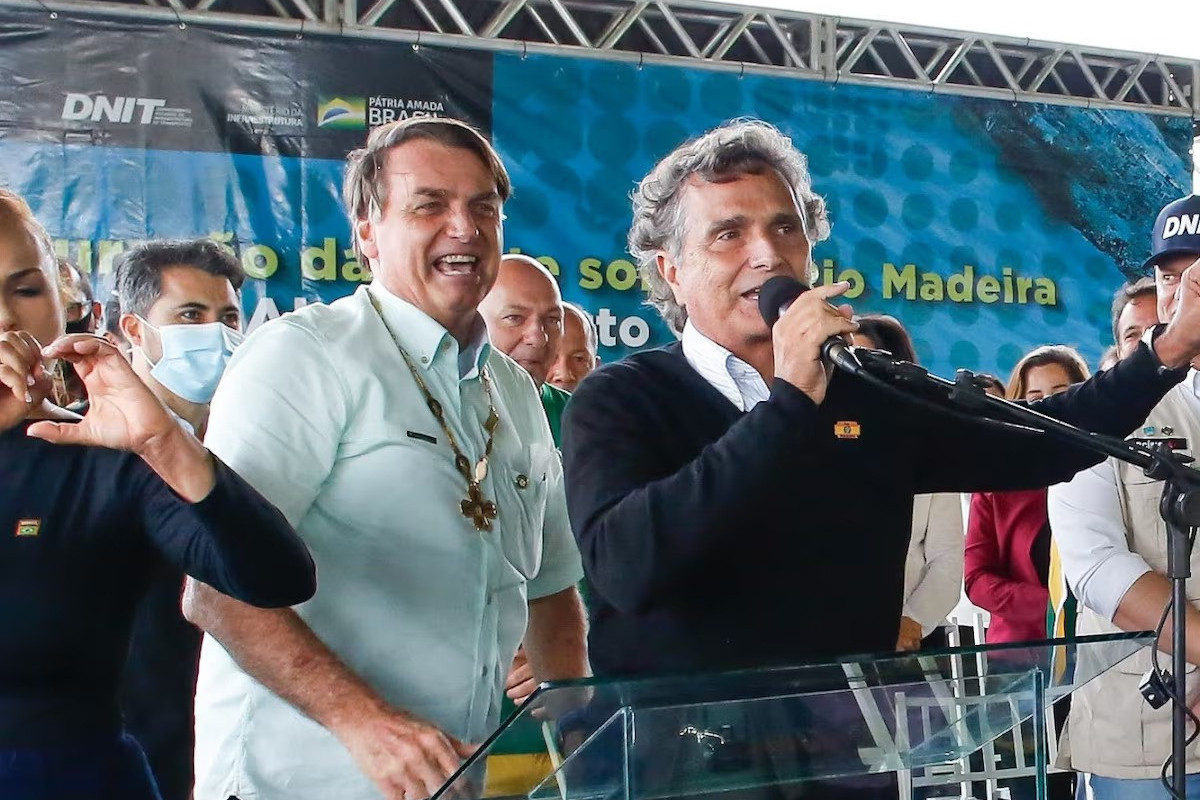 Jair Bolsonaro e Nelson Piquet (Anderson Riedel/PR) Jair Bolsonaro e Nelson Piquet/Anderson Riedel/PR