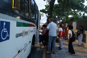 Ser&atilde;o 80 &ocirc;nibus a mais na opera&ccedil;&atilde;o de 15 linhas, que operam paralelas aos corredores das linhas Centro e Sul do Metr&ocirc;