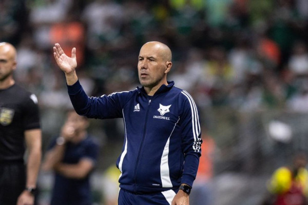 Leonardo Jardim, técnico português do Cruzeiro (Caíque Coufal / Cruzeiro) Leonardo Jardim, técnico português do Cruzeiro/Caíque Coufal / Cruzeiro