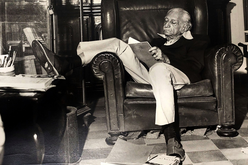 Gilberto Freyre escreveu para o Diario até os últimos dias da sua vida (ARQUIVO/DP) Gilberto Freyre escreveu para o Diario até os últimos dias da sua vida/ARQUIVO/DP