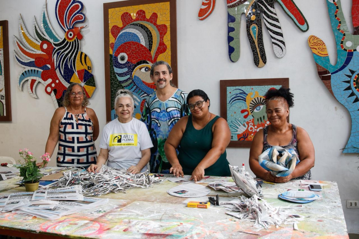 Páginas do Diario viram arte para festa de 200 anos do jornal
 (Foto: Marina Torres)