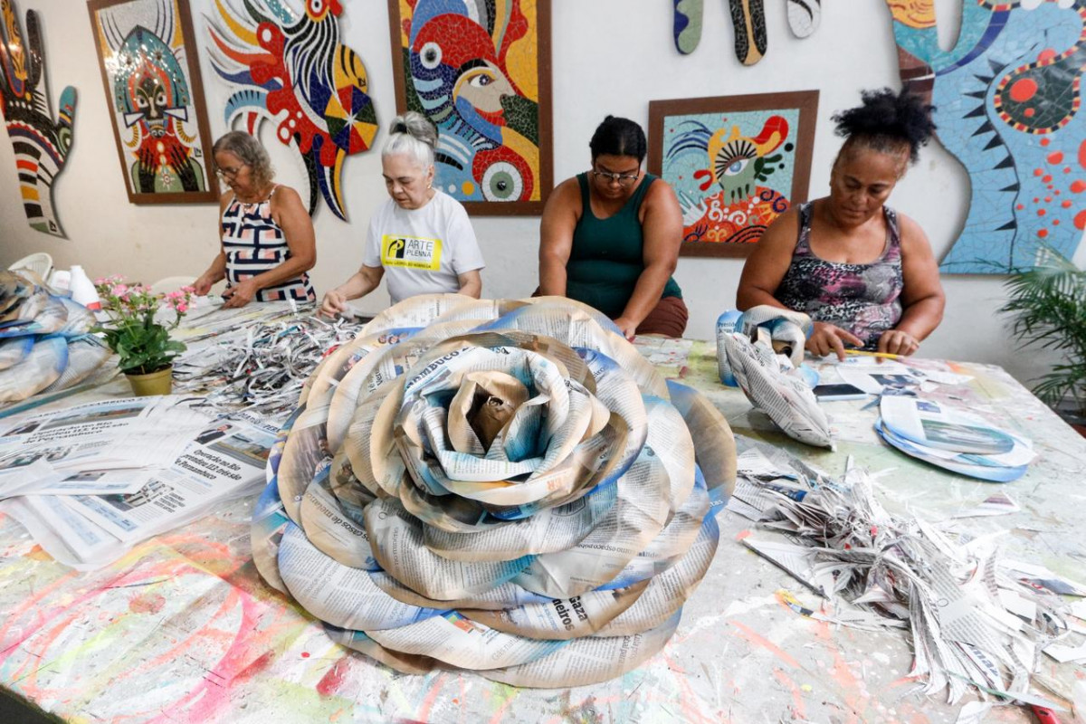 Páginas do Diario viram arte para festa de 200 anos do jornal
 (Foto: Marina Torres)