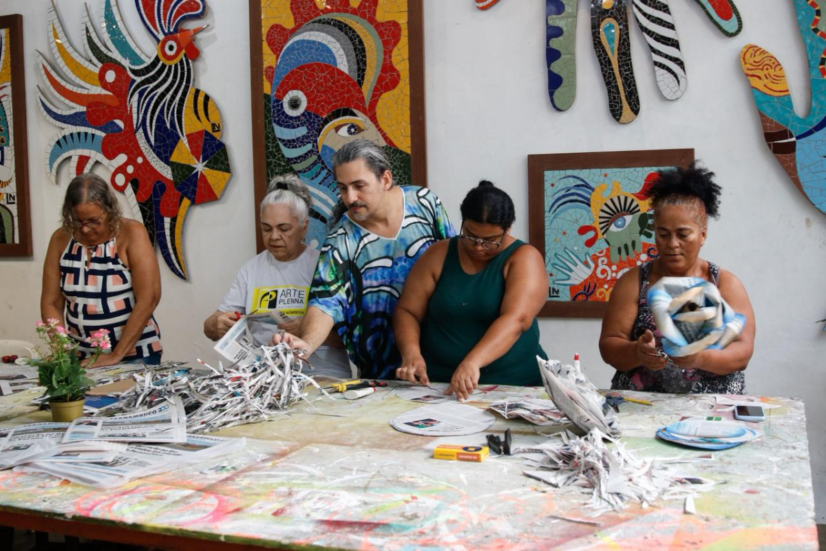 Páginas do Diario viram arte para festa de 200 anos do jornal
 (Foto: Marina Torres)