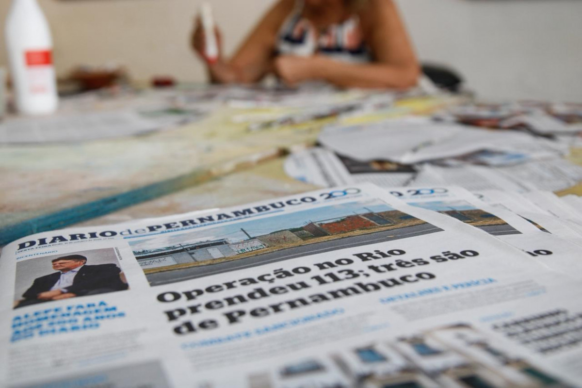 Páginas do Diario viram arte para festa de 200 anos do jornal
 (Foto: Marina Torres)