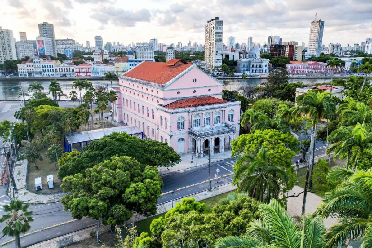 Diario de Pernambuco celebra 200 anos com cerimônia no Teatro de Santa Isabel/Foto: Francisco Silva/DP Foto