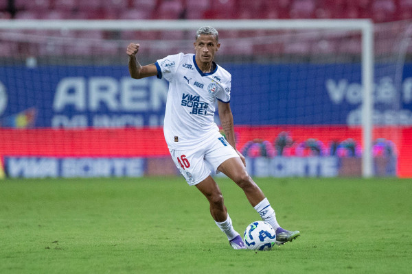 Luciano Juba, lateral-esquerdo do Bahia (Rafael Vieira)