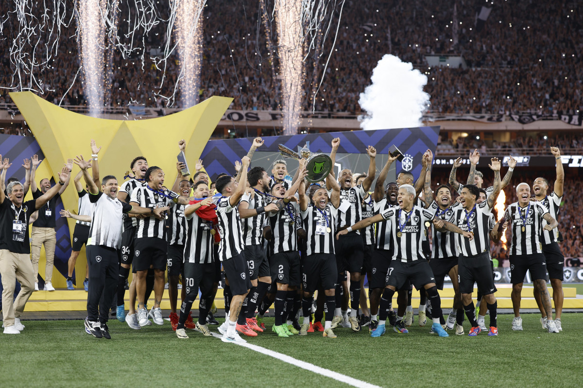 O Botafogo foi campeão da Série A do Brasileirão em 2024/Rafael Ribeiro/ CBF