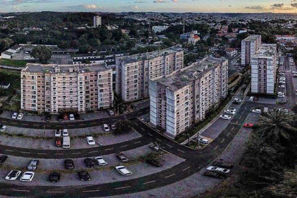 A indicação do imóvel pode ser feita até o dia 30 de novembro pelo aplicativo Conecta Recife ou por meio do Portal Recife em Dia (recifeemdia.recife.pe.gov.br)/Foto: Rafael Vieira/DP Foto