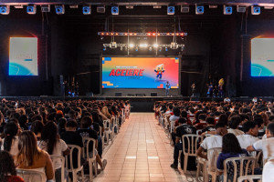 Estudantes lotaram Classic Hall, em Olinda, para atividades de preparação para o Enem 