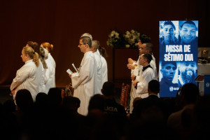 
Missa de sétimo dia em homenagem ao policiais mortos em operação no Rio de Janeiro