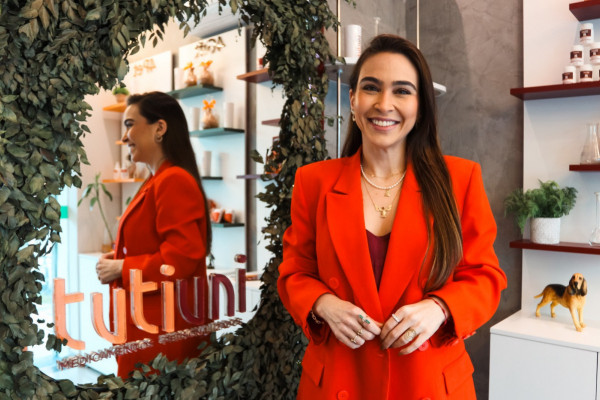 Tuti Uni, primeira farmacia de manipulação voltada para animais e humanos de Recife (Melissa Fernandes )