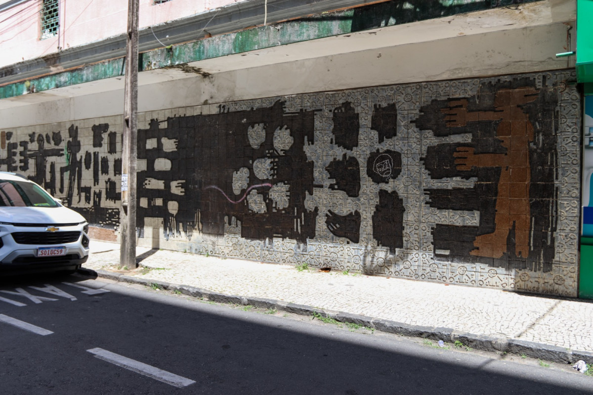 Mural de José Paulo, na Rua da Palma, Centro do Recife (Melissa Fernandes/DP Foto)