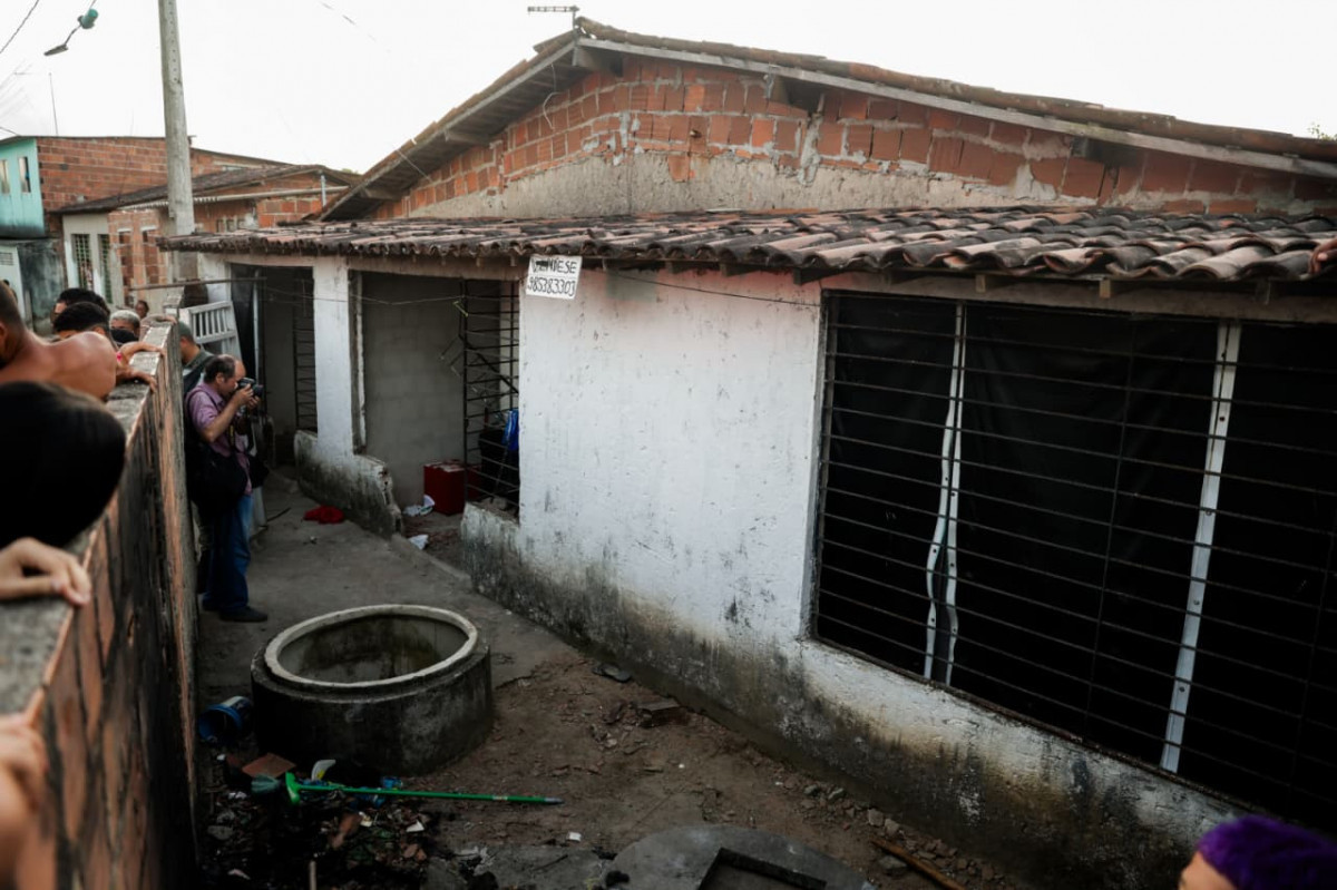 Esther Isabelly foi encontrada dentro de uma cacimba, localizada em uma residência no bairro do Pixete, em São Lourenço da Mata, no dia 21 de outubro/Foto: Sandy James/DP Foto