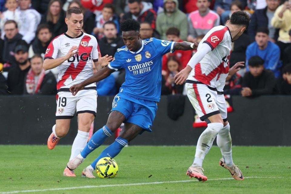 Vini Jr, do Real Madrid, em partida contra o Rayo Vallecano/THOMAS COEX / AFP