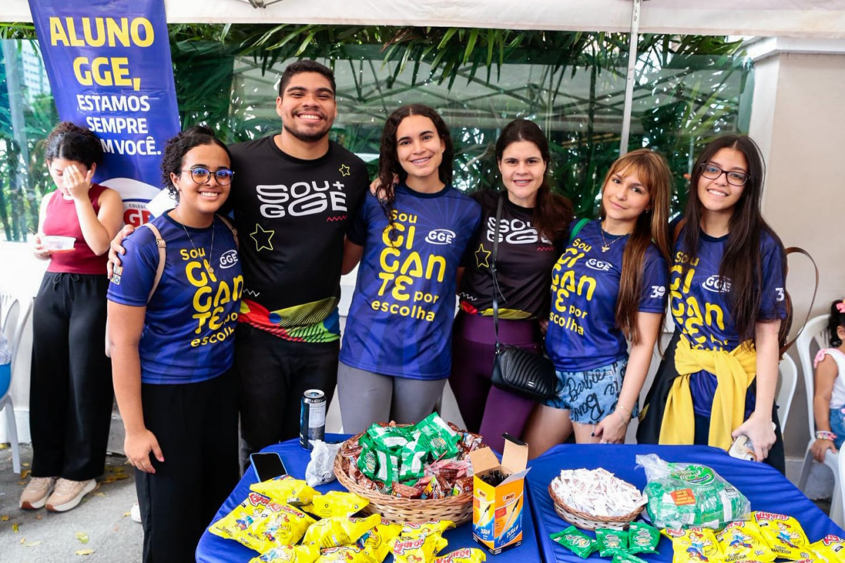 Alunos dos GGE na Arena GGE (Crysli Viana/DP foto)