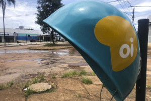 Telefone Orelhão da Oi
