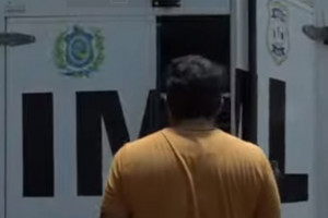 Corpo da mulher foi encontrado em apartamento na Conde da Boa Vista