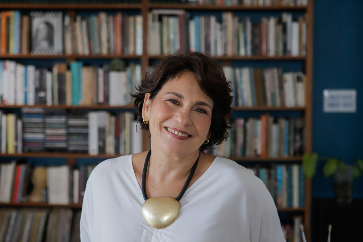 'A Esperança Não Recebe Visita' é o novo livro da jornalista e cronista Germana Accioly/Foto: Beto Figueiroa/Divulgação