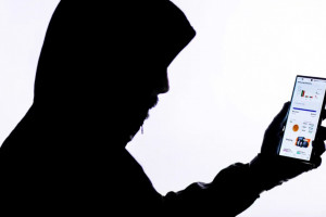 De acordo com a Febraban, no primeiro semestre deste ano, o golpe da falsa venda gerou 174 mil ocorrências de clientes relatadas aos bancos associados da Febraban, aumento de 314% em relação ao primeiro semestre de 2024
