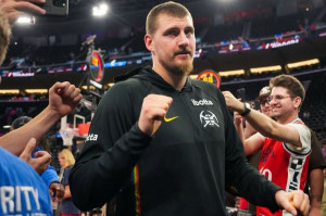 Nikola Jokic, piv&ocirc; do Denver Nuggets