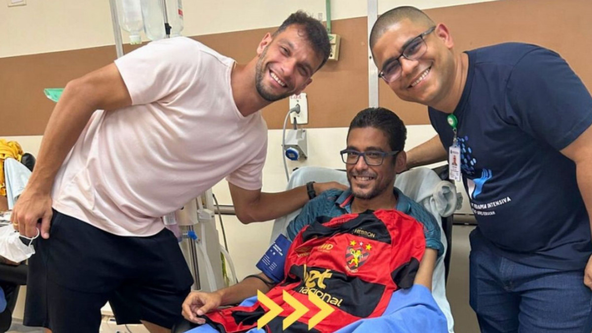 Capitão do Sport, Rafael Thyere, visita Hospital das Clínicas/Reprodução