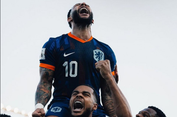 Memphis Depay, camisa 10 da Seleção Holandesa /Divulgação/ Memphis Depay