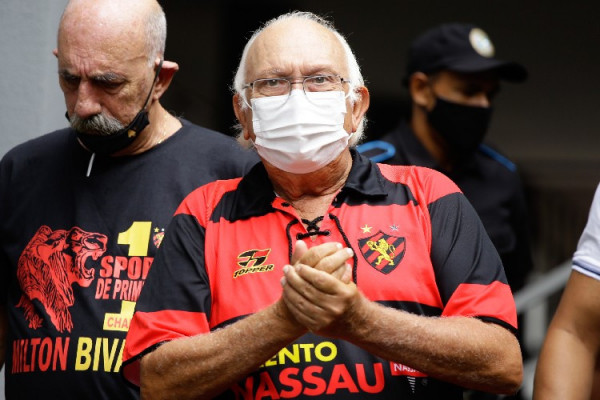 Milton Bivar levou o Sport ao título de 2008 da Copa do Brasil