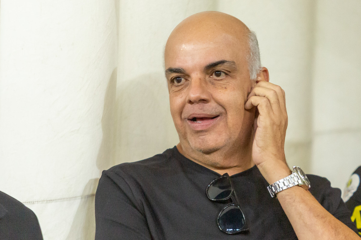   São Lourenço da Mata, PE, 15/11/2025 - SPORT FLAMENGO - Na noite deste sábado(15), a equipe do Sport recebeu a equipe do Flamengo pelo Campeonato Brasileiro da Serie A 2025 na Arena de Pernambuco. Yuri Romão/ Rafael Vieira