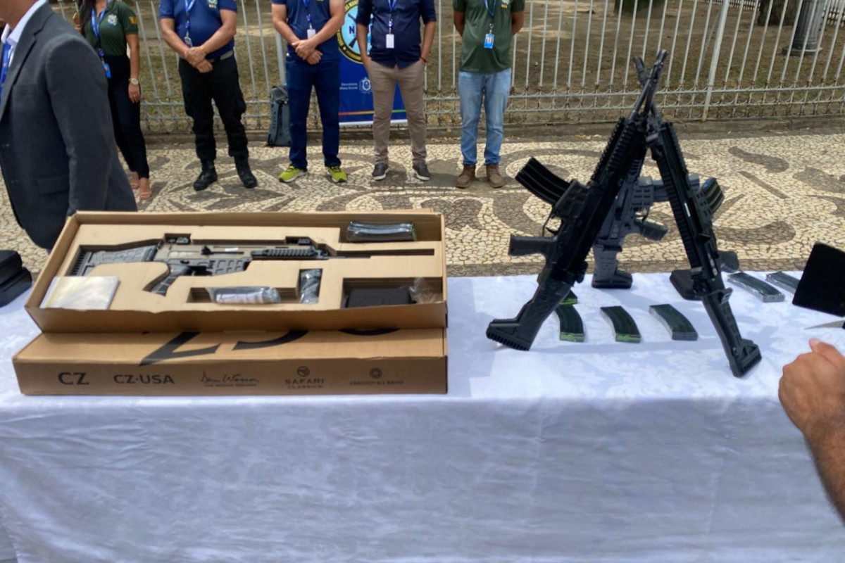 Segurança Pública de Pernambuco recebe helicóptero, drones, fuzis e novas viaturas
 (Foto: Cadu Silva/DP)