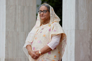 Ex-primeira ministra de Bangladesh Sheikh Hasina. (Foto de Ludovic MARIN / AFP)