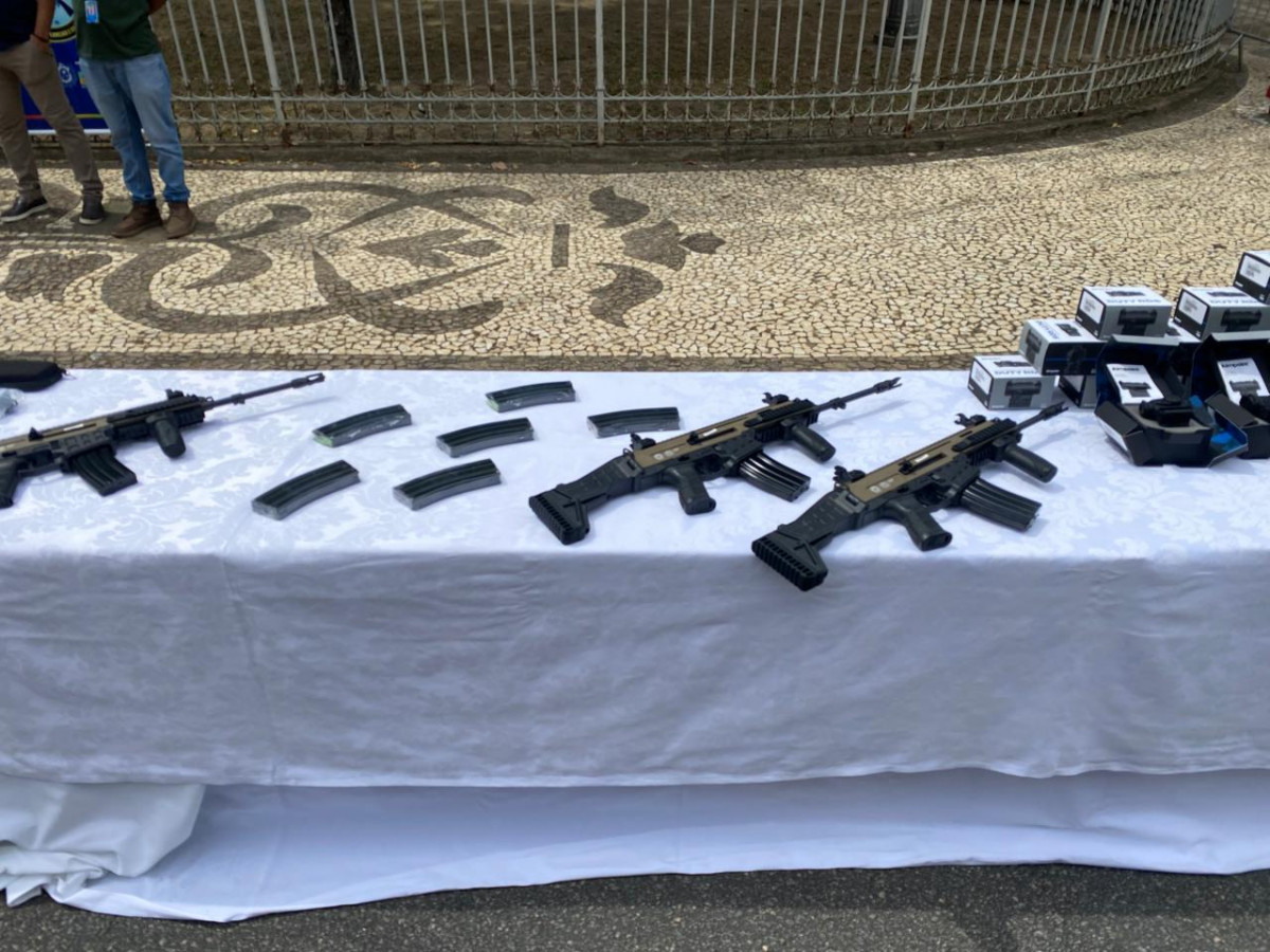 Segurança Pública de Pernambuco recebe helicóptero, drones, fuzis e novas viaturas
 (Foto: Cadu Silva/DP)