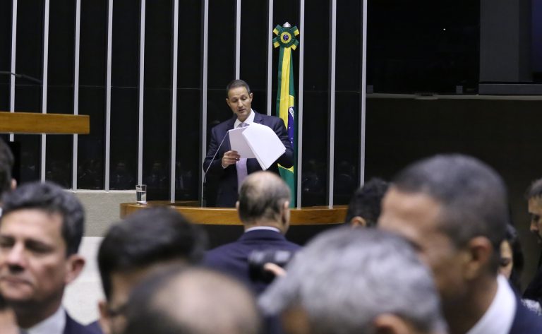 Guilherme Derrite apresentou seu texto em Plenário/Kayo Magalhães/Câmara dos Deputados