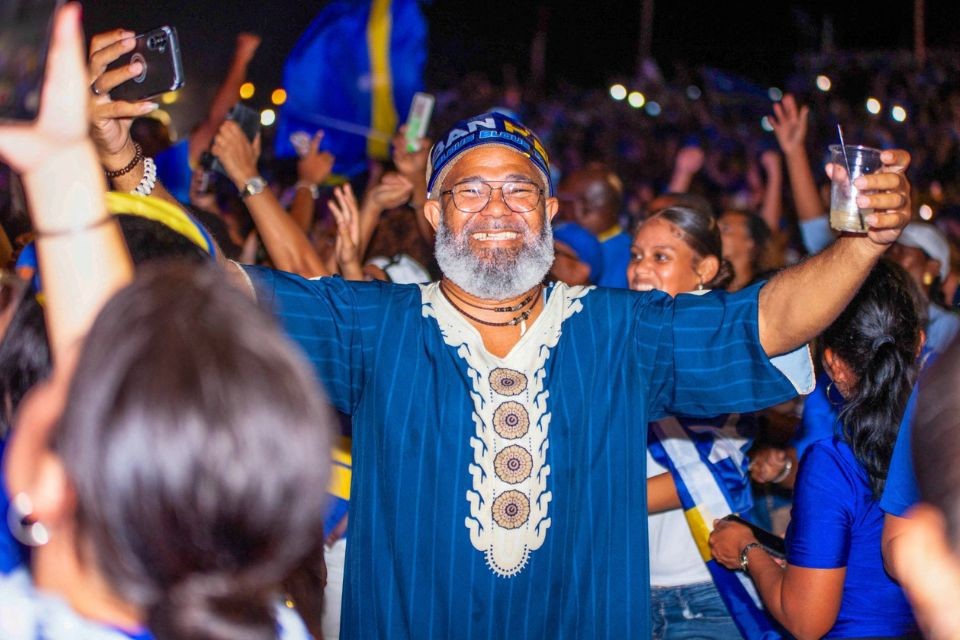 Torcida de Curaçao após vaga inédita na Copa do Mundo/ANGEL BATTA / AFP