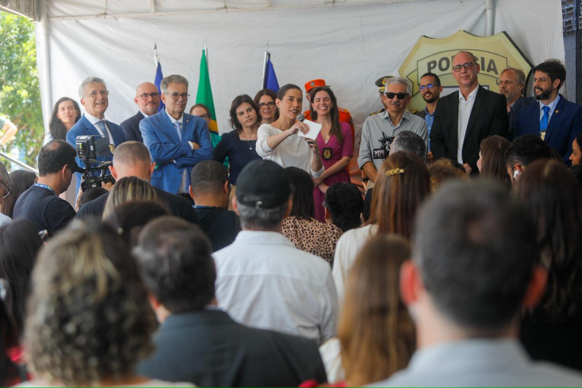 Governadora Raquel Lyra inaugura primeira Policlínica da Polícia Civil de Pernambuco/Fotos: Miva Filho/Secom
