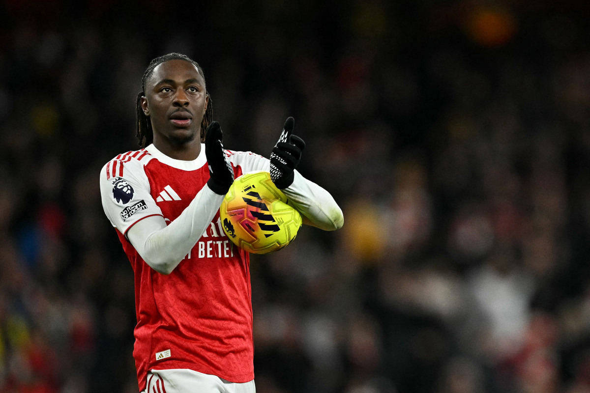 Arsenal goleou rival Tottenham/BEN STANSALL / AFP