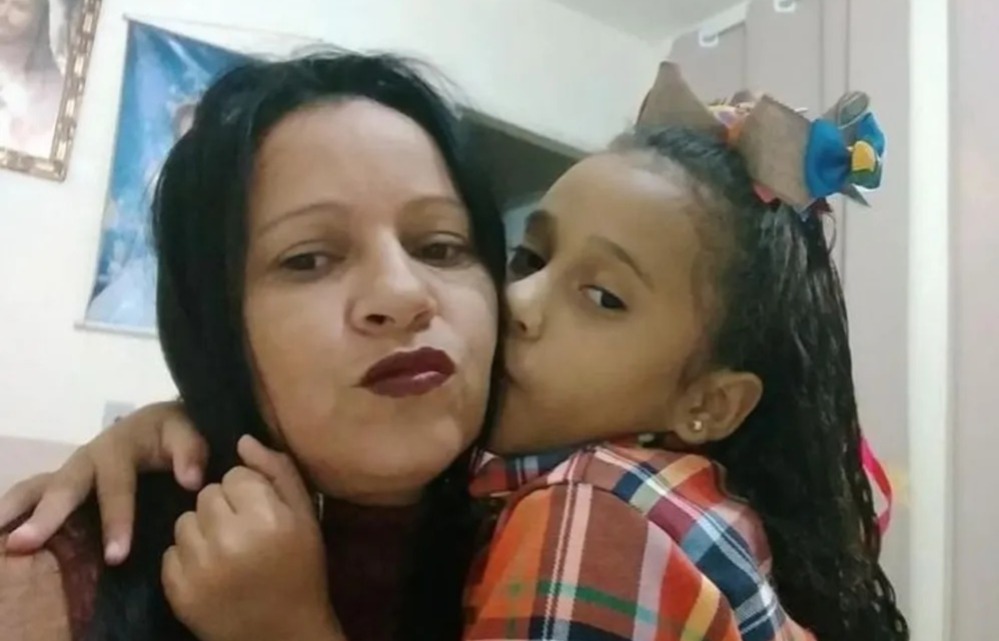 Suilam Mirelle de Almeida, e da filha dela, Vitória Tauani, de 10 anos, foram mortas por Everaldo Santos em 2023/Foto: Reprodução/Redes Sociais