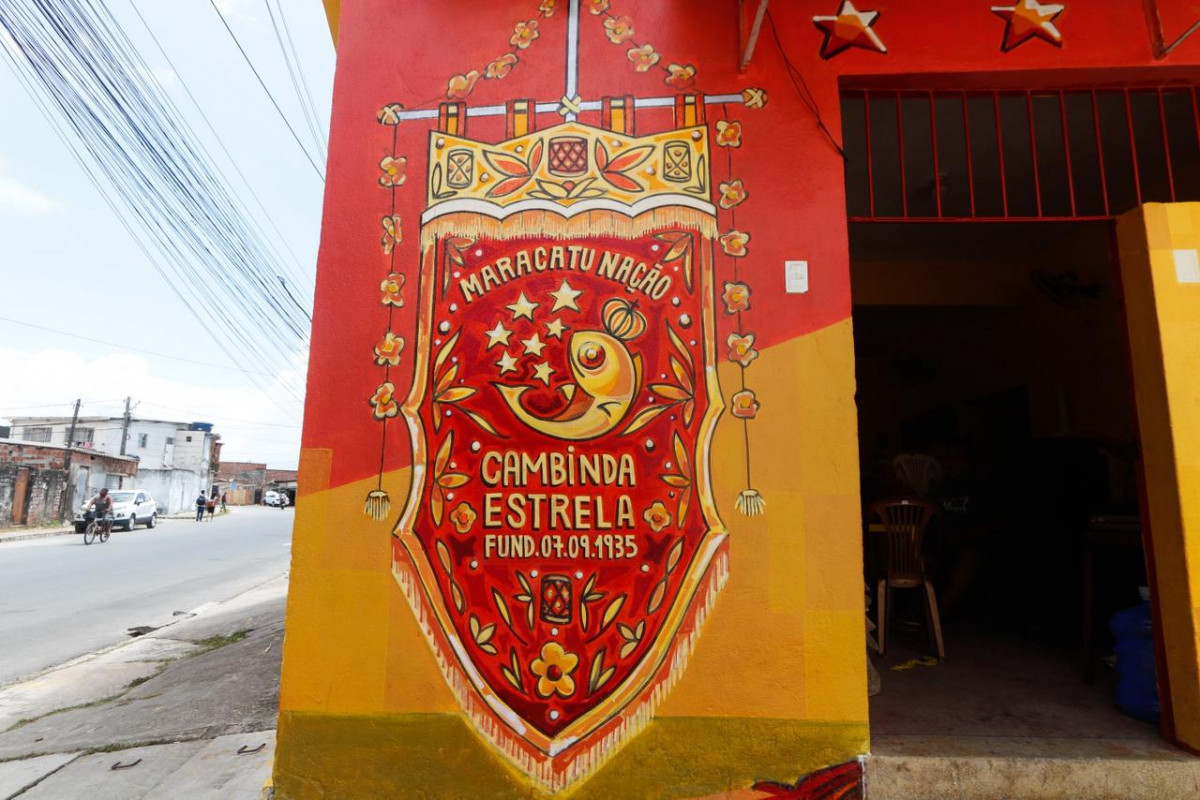 Fundado em 1935, o Cambinda Estrela surgiu no Alto Santa Isabel, em Casa Amarela, e se consolidou como um dos maiores maracatus-nação do Recife (Foto: Marina Torres / DP Fotos)